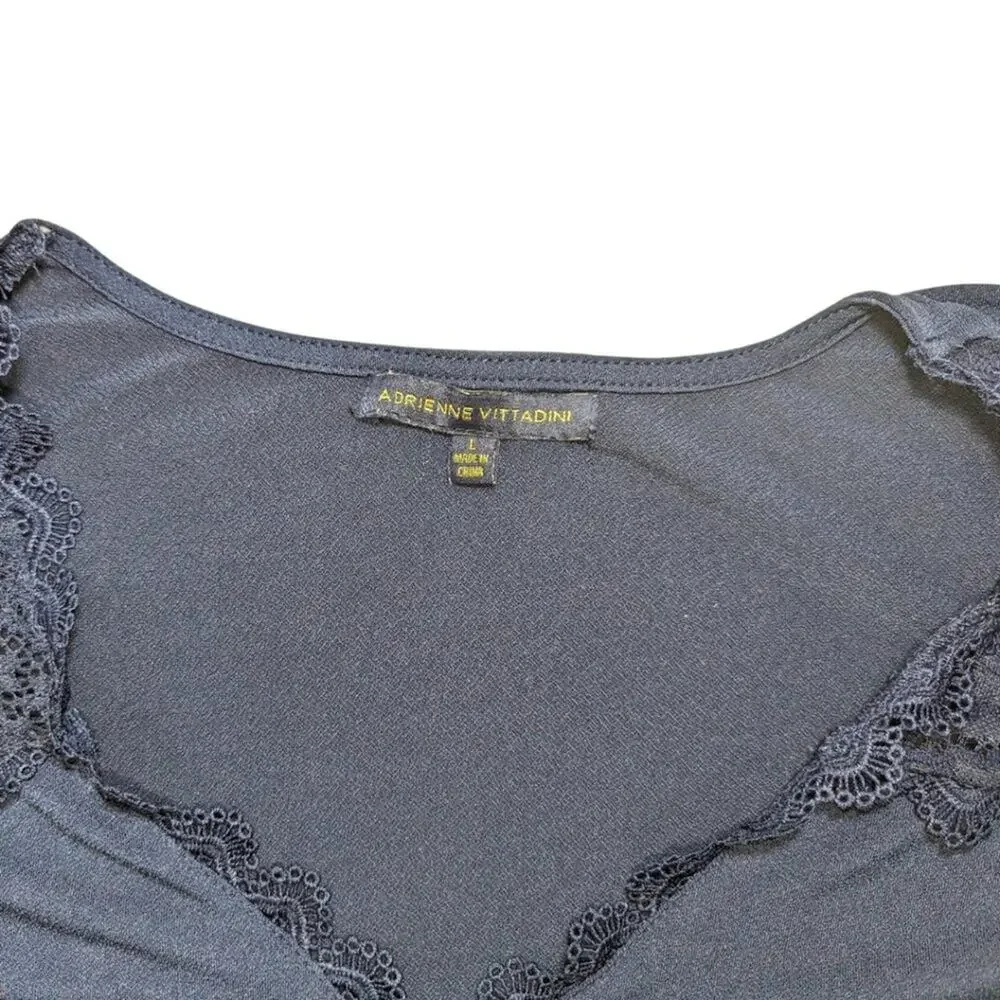 Adrienne Vittadini Large Navy Blue Short Sleeve Stretch Lace Shoulder Shirt
